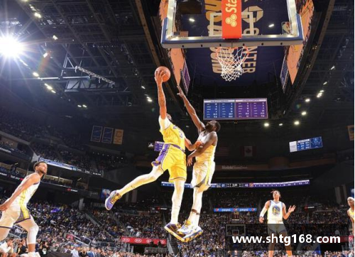 NBA湖人季前赛：球队动态、明星表现及赛季展望